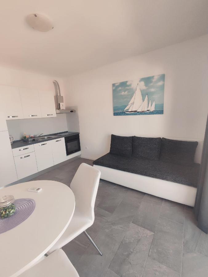Apartman Providenca - Trogir - Close To Beach ภายนอก รูปภาพ